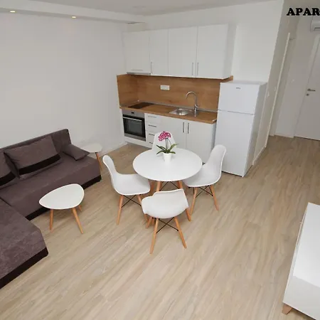 Apartments Marina Makarska Exteriör bild